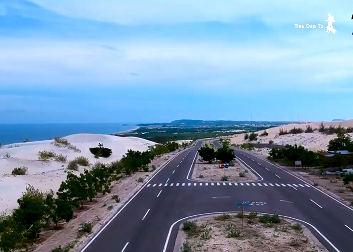 Cung đường Bàu Trắng nhìn từ trên cao